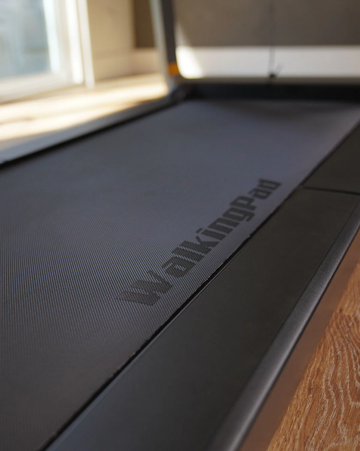 X218 Tri-fold Treadmill Running for Desk Canada - Image 5